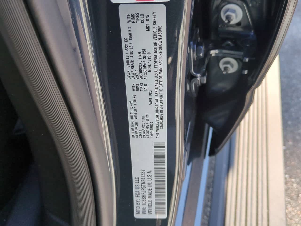 Thumbnail: 2026 RAM 1500 - 37