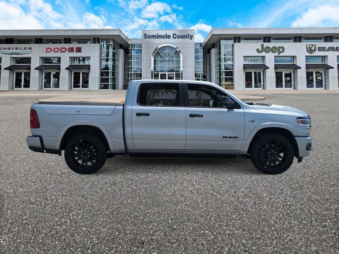 Thumbnail: 2026 RAM 1500 - 9