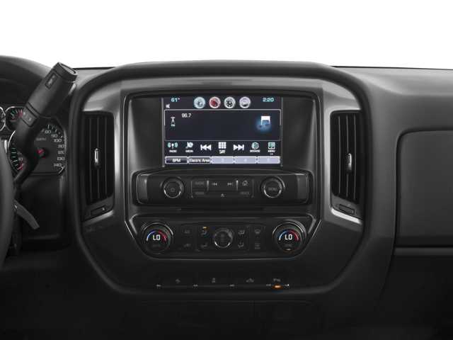 2017 Chevrolet Silverado 1500 LT 7
