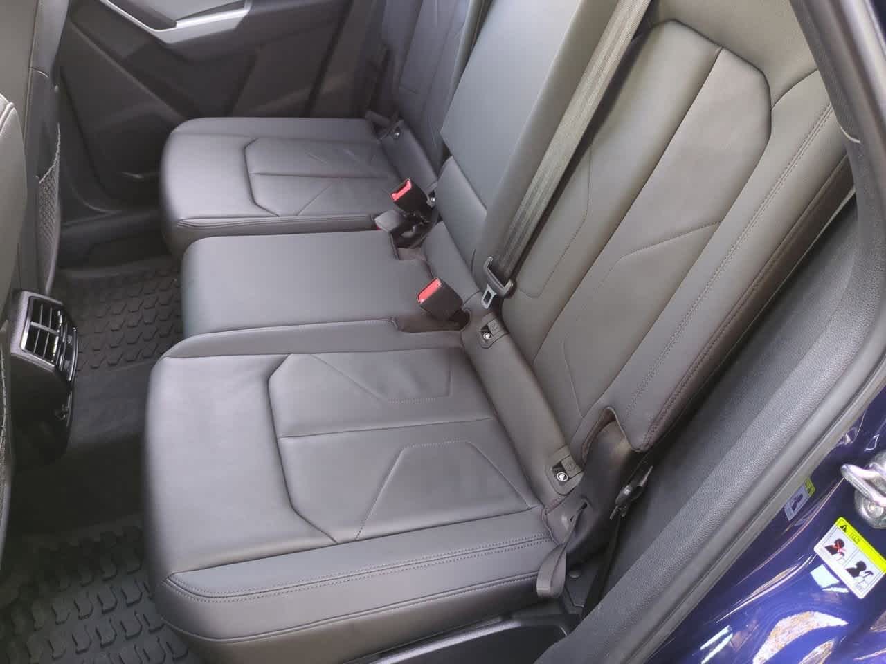 Thumbnail: 2022 Audi Q3 - 21