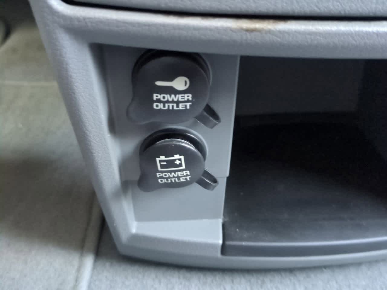 Thumbnail: 2010 Dodge Grand Caravan - 27