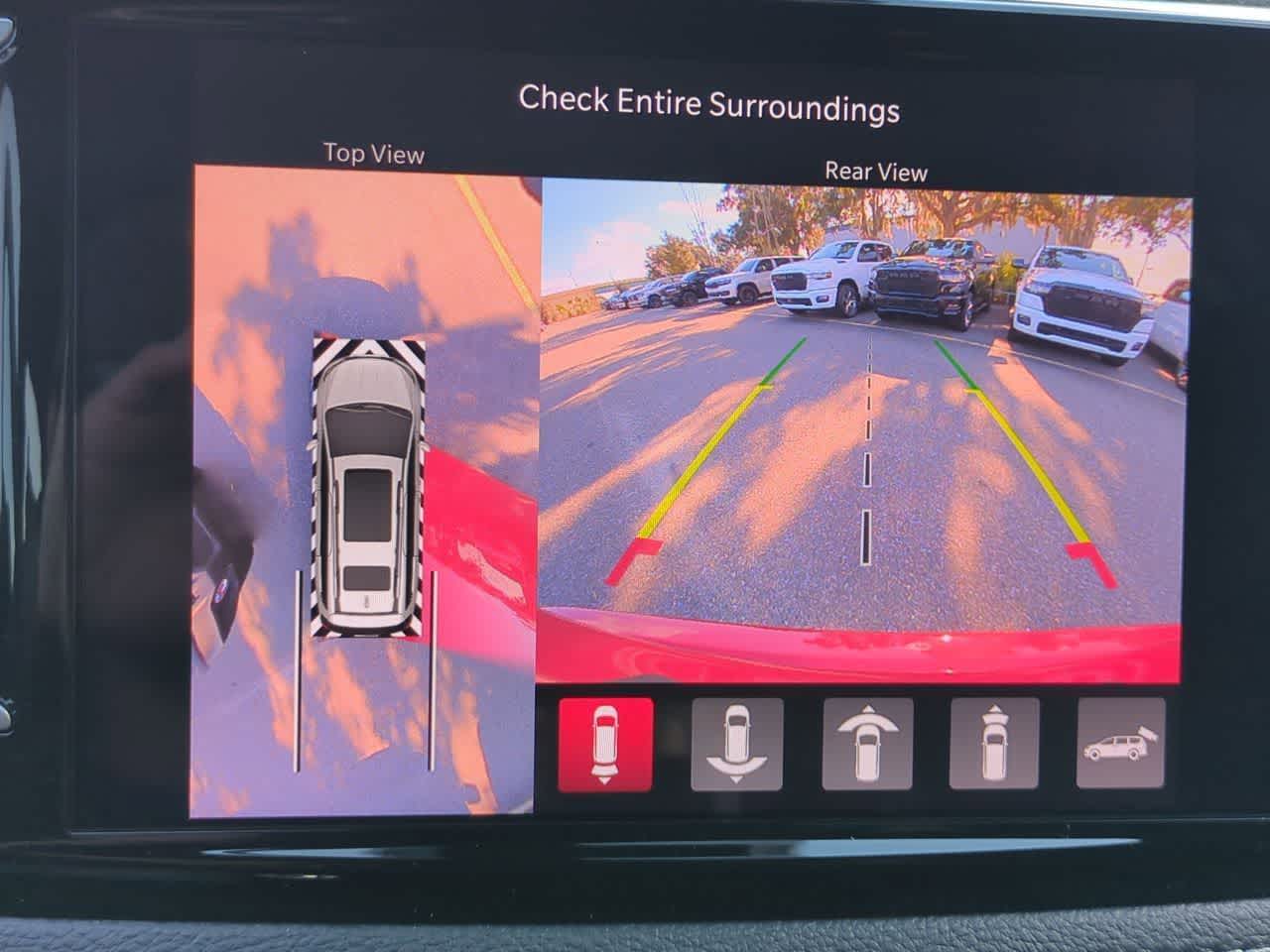 Thumbnail: 2026 Chrysler Pacifica - 30