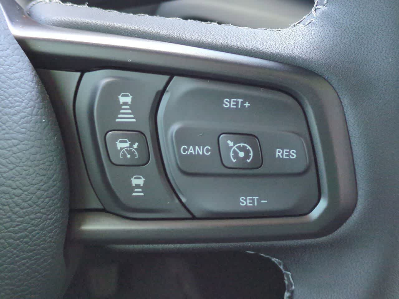 Thumbnail: 2026 Jeep Gladiator - 25