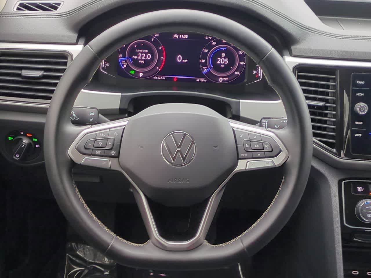 Thumbnail: 2023 Volkswagen Atlas - 23