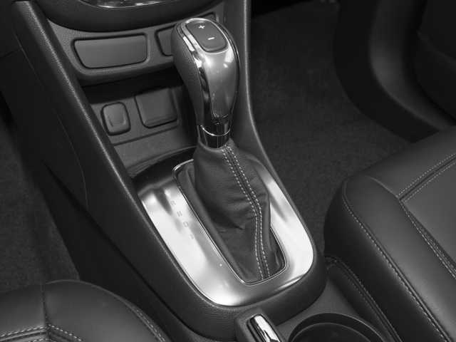 Thumbnail: 2016 Buick Encore - 8