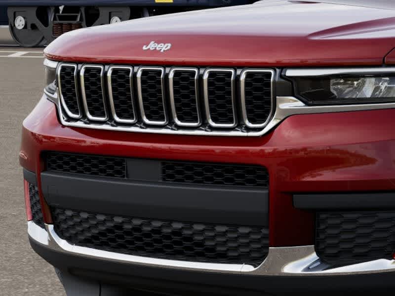 Thumbnail: 2025 Jeep Grand Cherokee L - 7