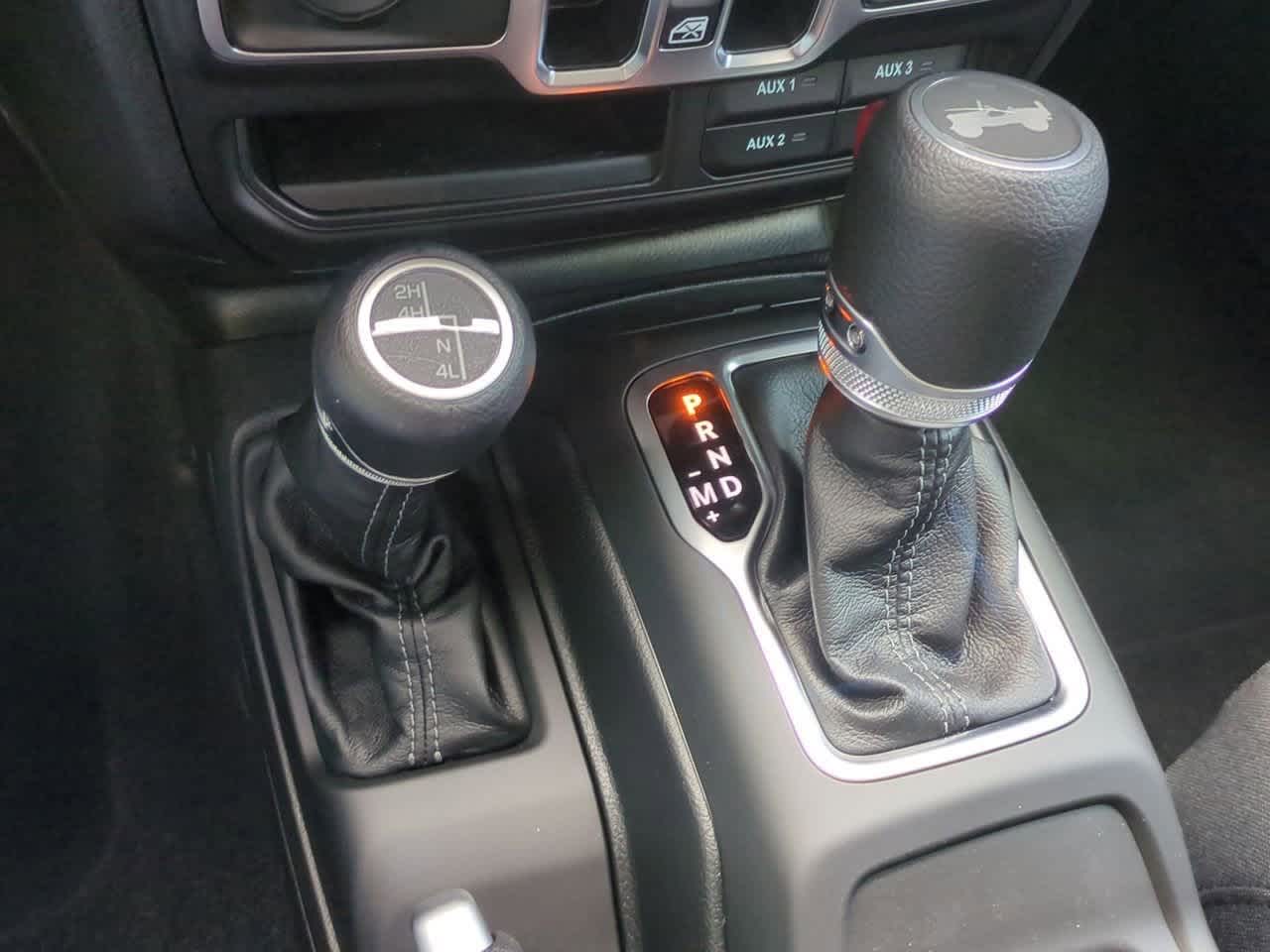 Thumbnail: 2025 Jeep Wrangler - 32