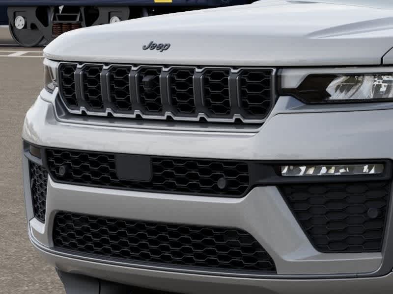 Thumbnail: 2026 Jeep Grand Cherokee - 11