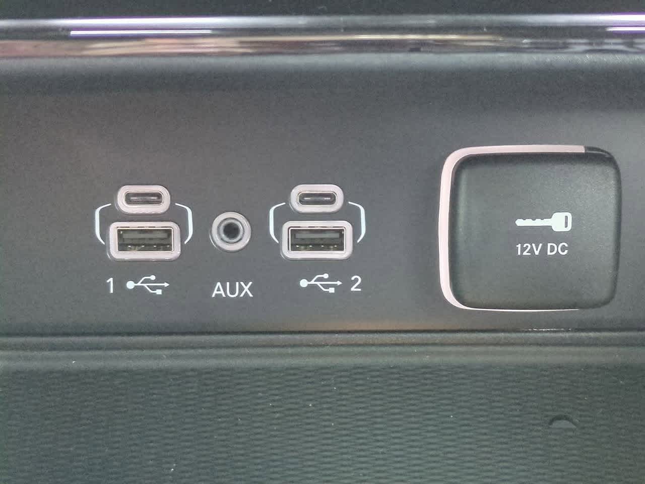 Thumbnail: 2025 Jeep Grand Cherokee - 32