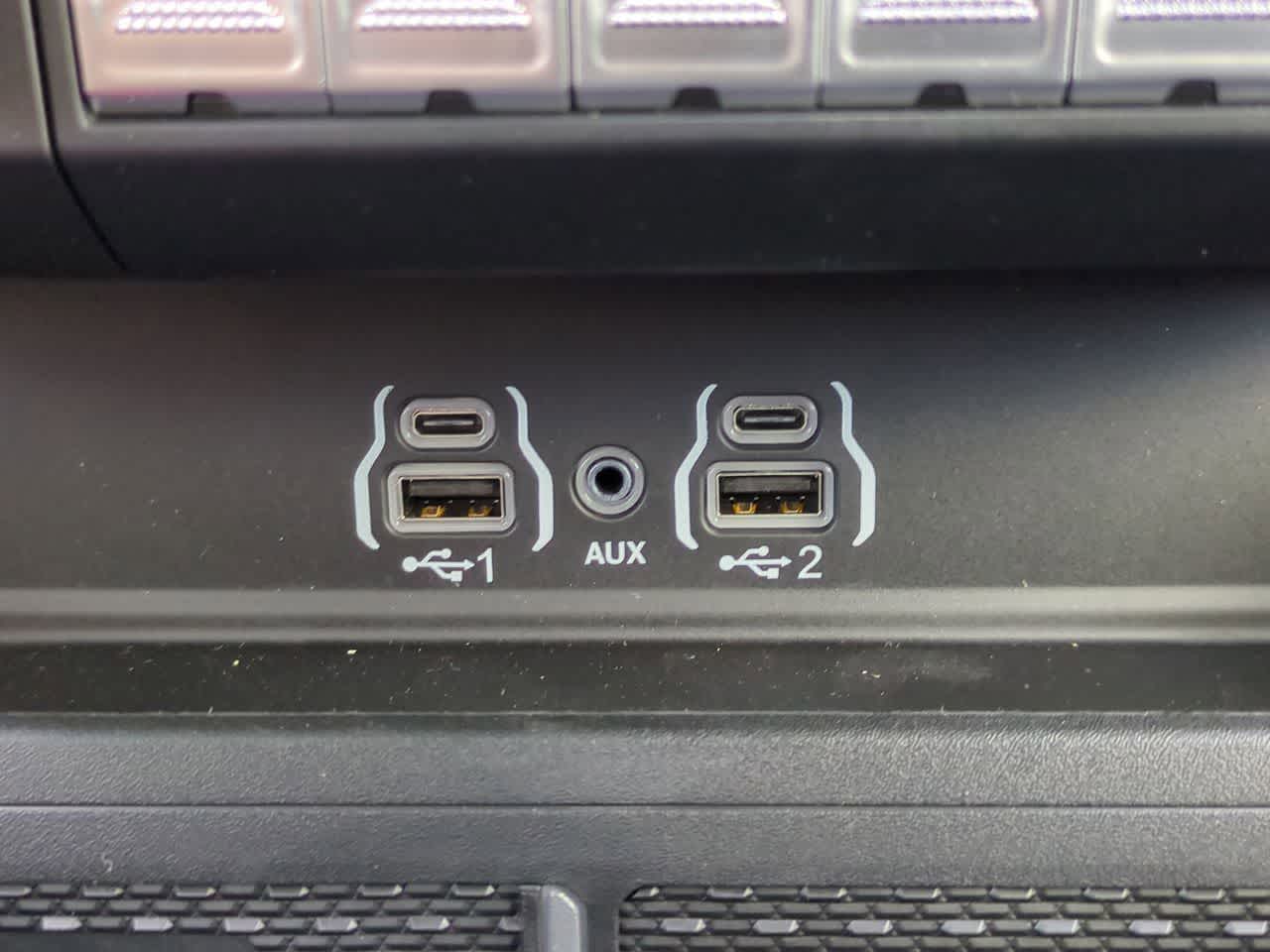 Thumbnail: 2026 RAM 1500 - 32