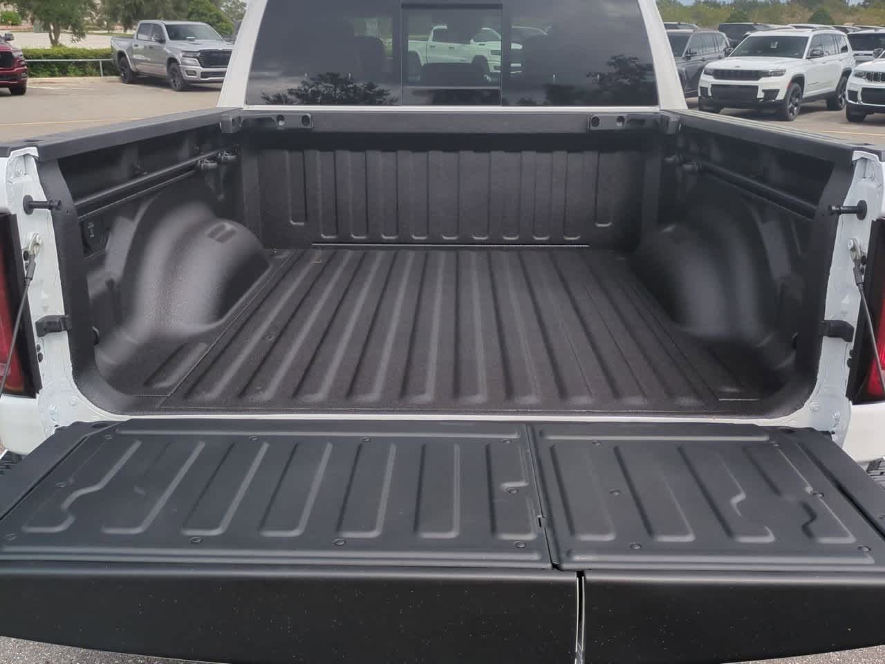 Thumbnail: 2026 RAM 1500 - 35