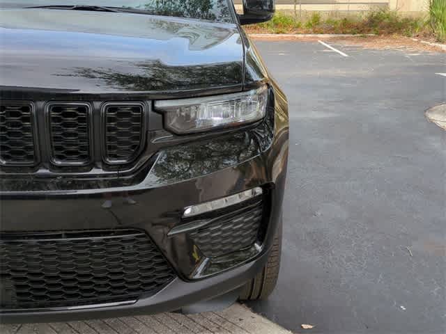Thumbnail: 2025 Jeep Grand Cherokee - 11