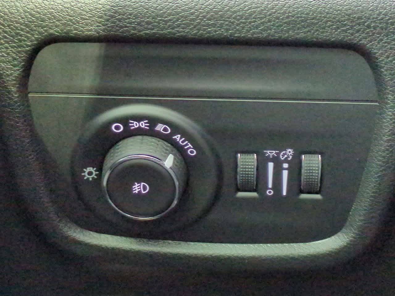 Thumbnail: 2025 Jeep Grand Cherokee L - 17