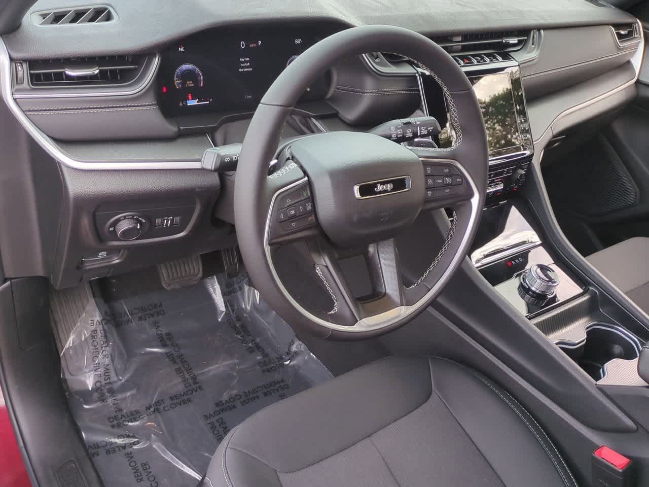 Thumbnail: 2025 Jeep Grand Cherokee - 10