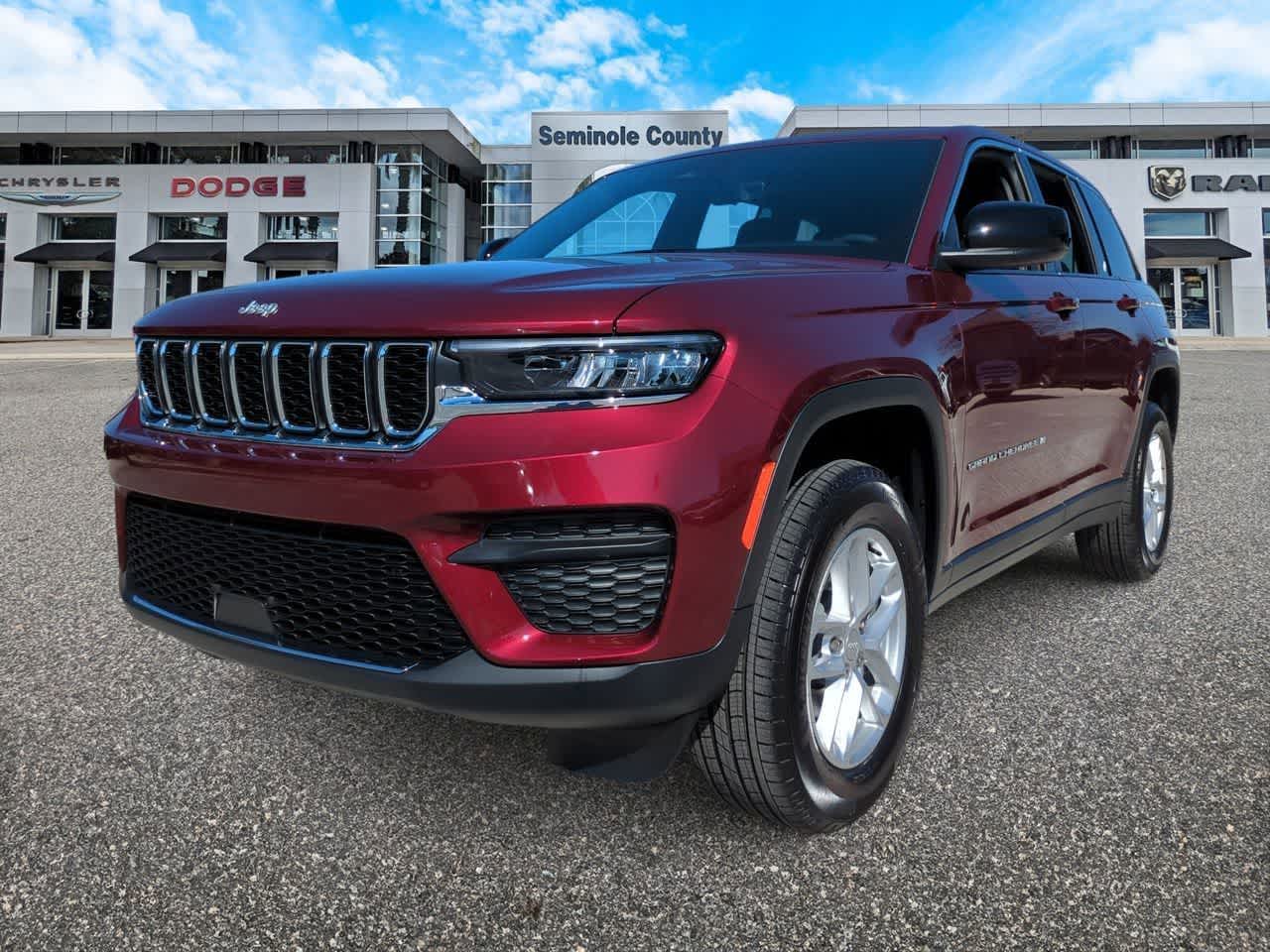 Thumbnail: 2025 Jeep Grand Cherokee - 4