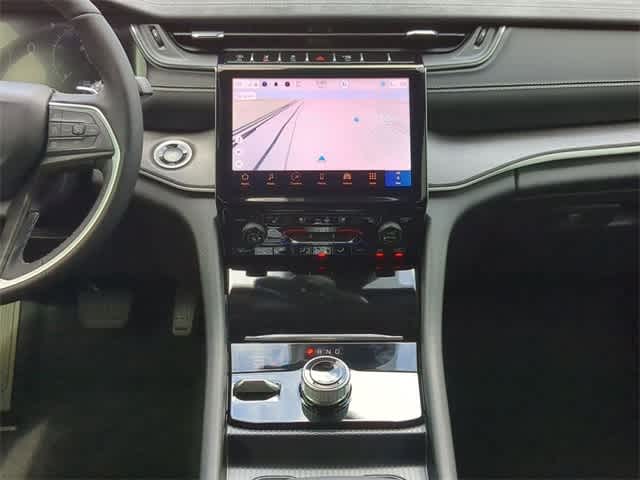 2025 Jeep Grand Cherokee L Limited Edition 30