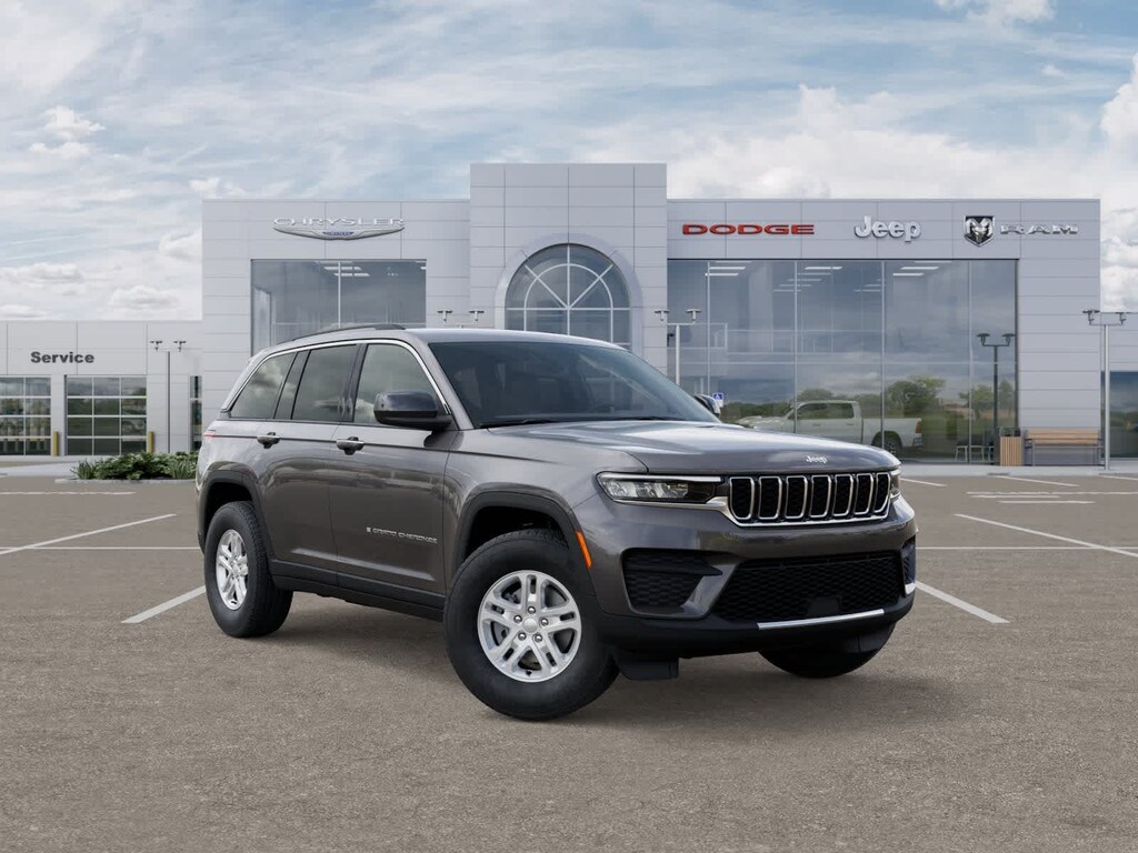 New 2025 Jeep Grand Cherokee Laredo SUV
