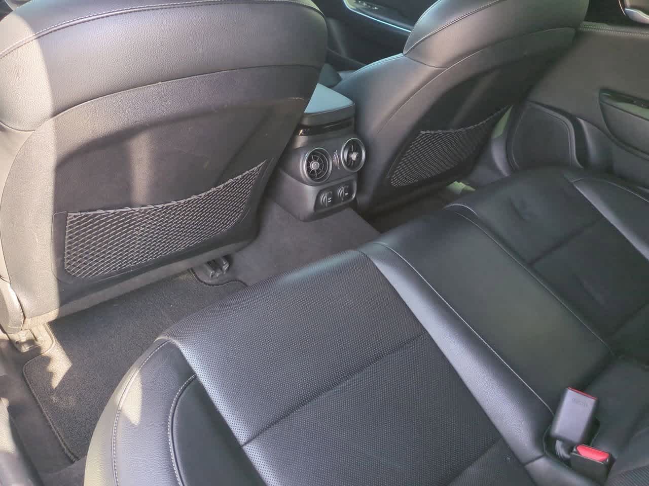 Thumbnail: 2022 Kia Stinger - 19