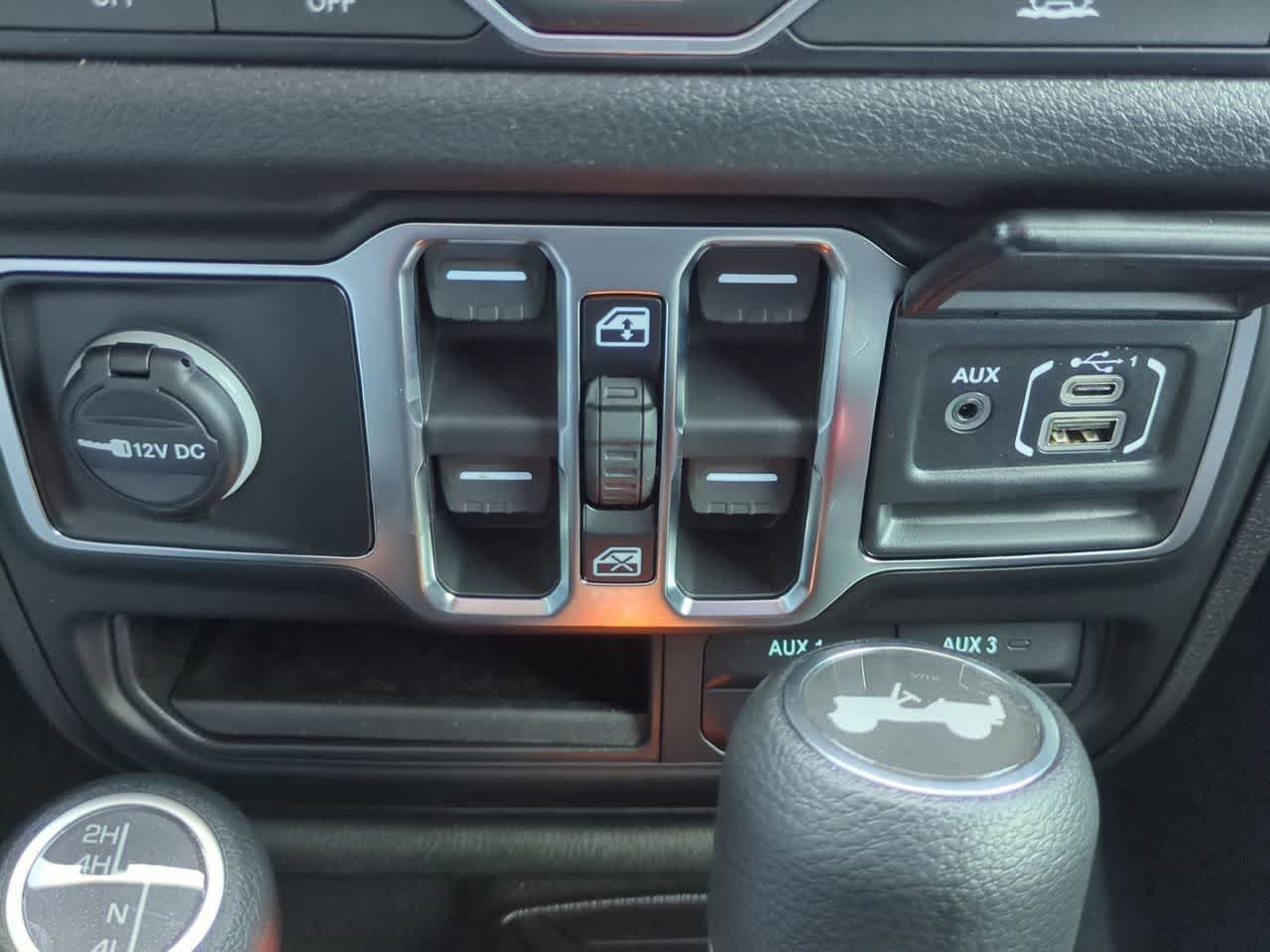 Thumbnail: 2026 Jeep Wrangler - 31