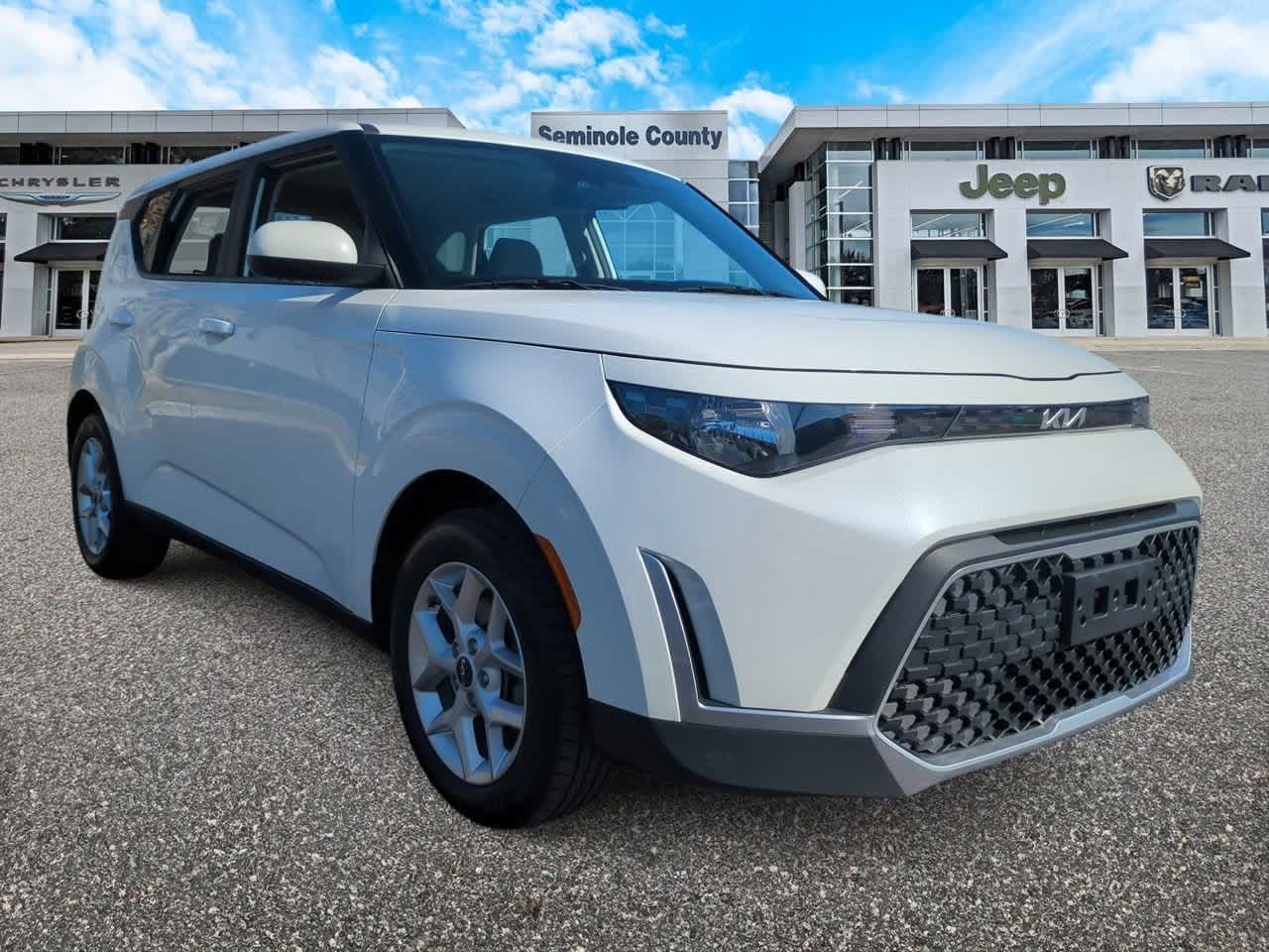 Thumbnail: 2023 Kia Soul - 2