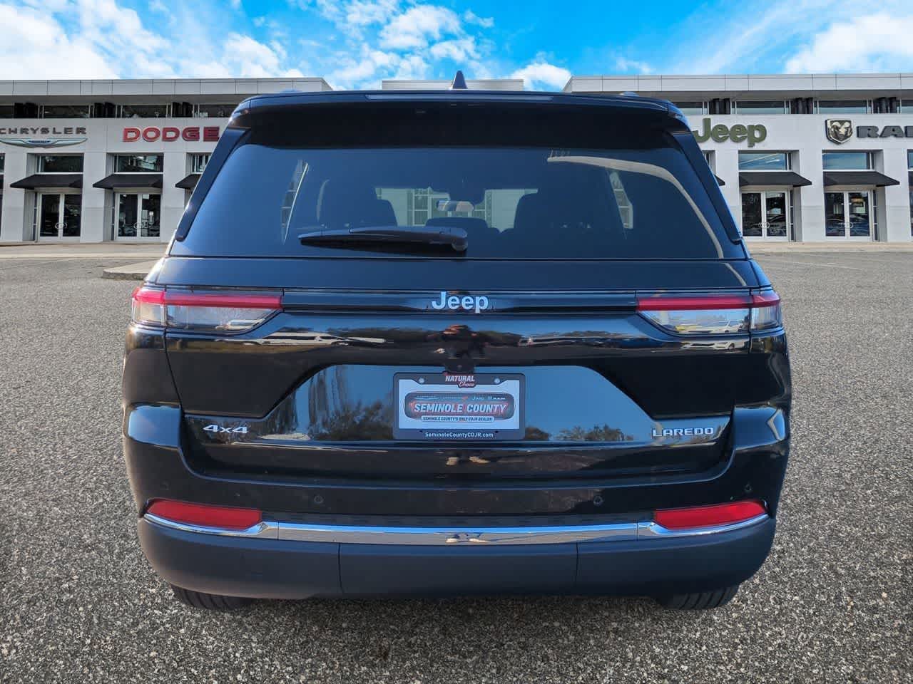 Thumbnail: 2025 Jeep Grand Cherokee - 7