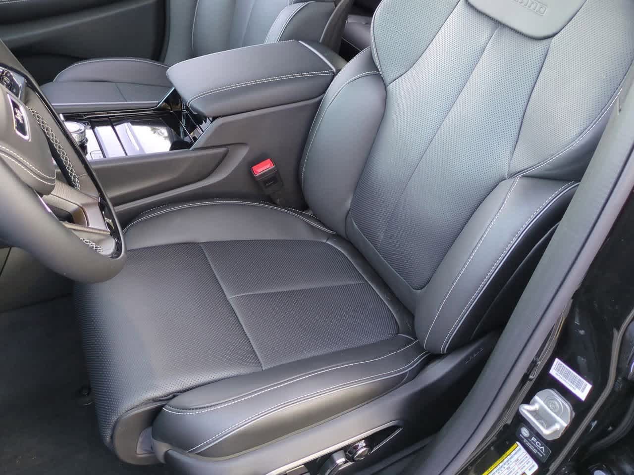 Thumbnail: 2025 Jeep Grand Cherokee L - 17