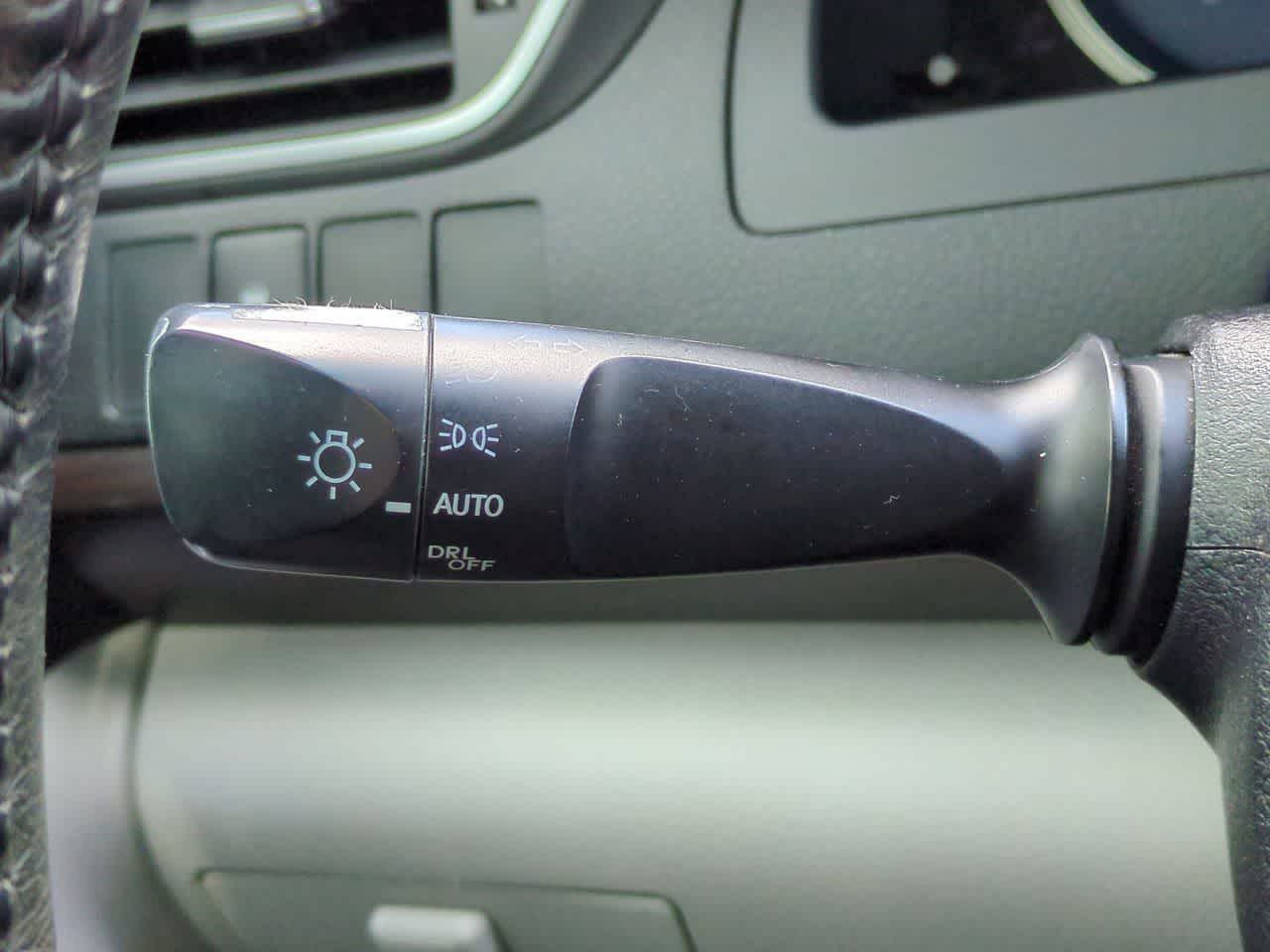 Thumbnail: 2017 Toyota Camry - 26