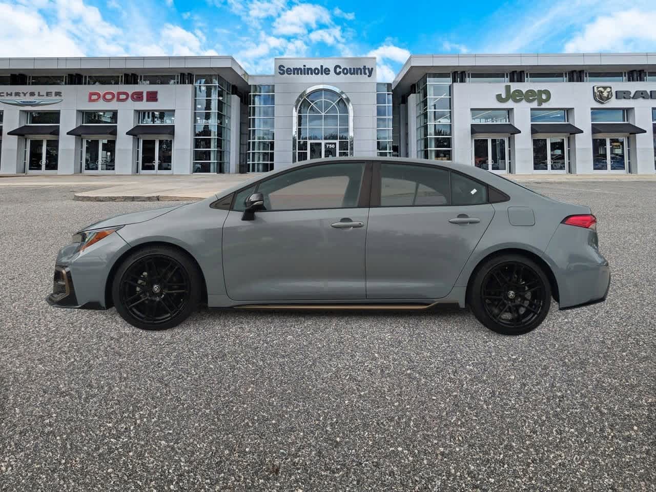 Thumbnail: 2022 Toyota Corolla - 5