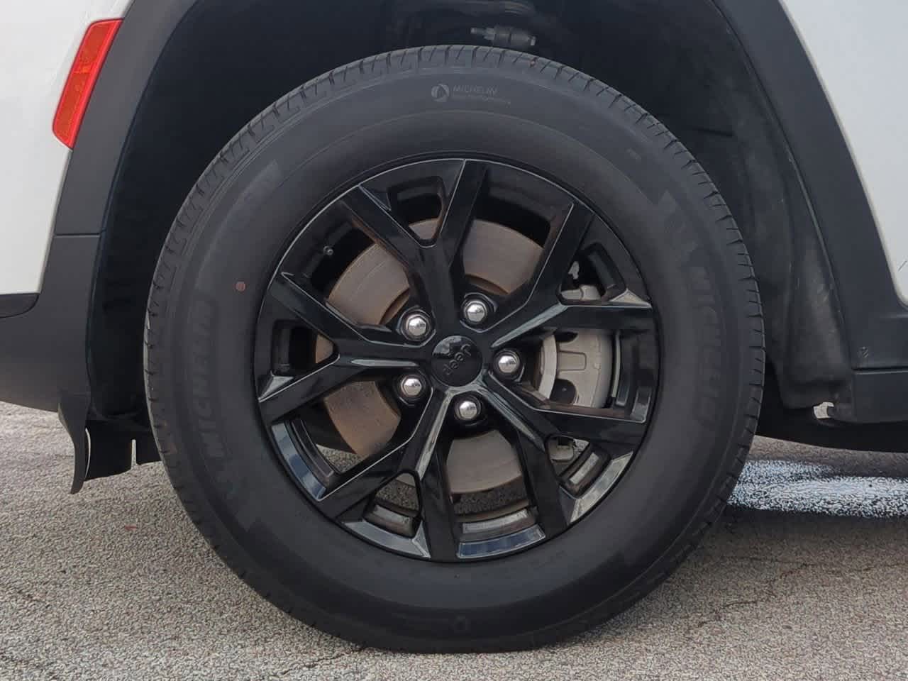 Thumbnail: 2024 Jeep Grand Cherokee L - 14