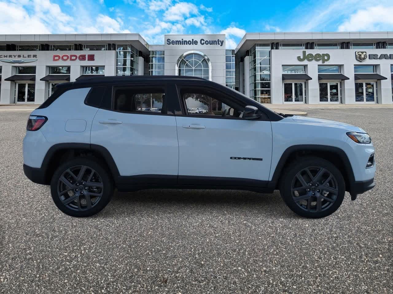 Thumbnail: 2026 Jeep Compass - 9