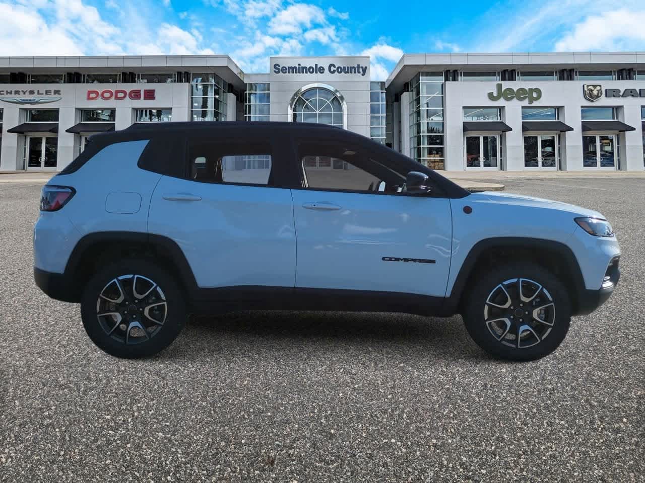Thumbnail: 2026 Jeep Compass - 9