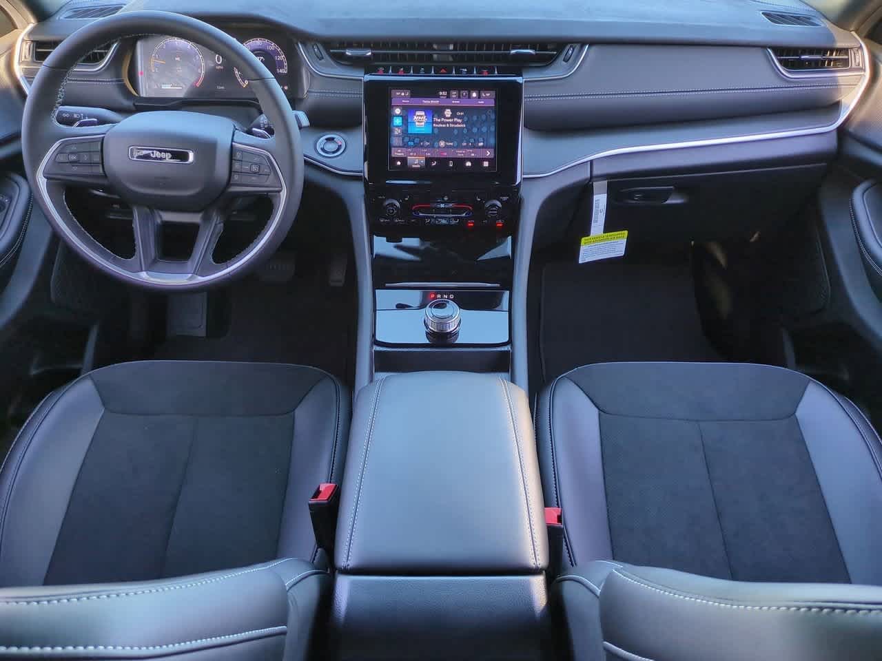 Thumbnail: 2025 Jeep Grand Cherokee - 15