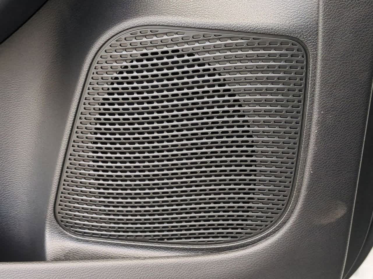 Thumbnail: 2026 Chrysler Pacifica - 30