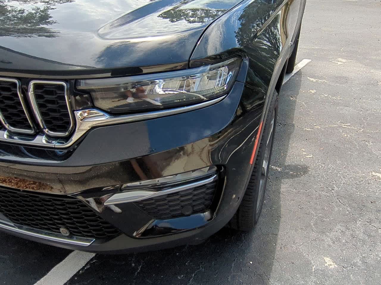 Thumbnail: 2025 Jeep Grand Cherokee - 11