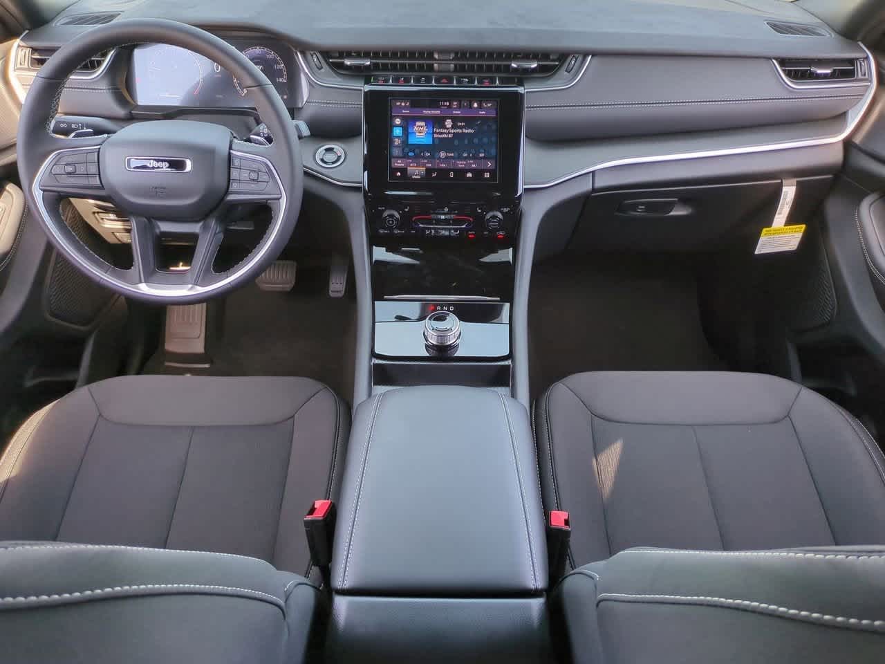 Thumbnail: 2025 Jeep Grand Cherokee - 16