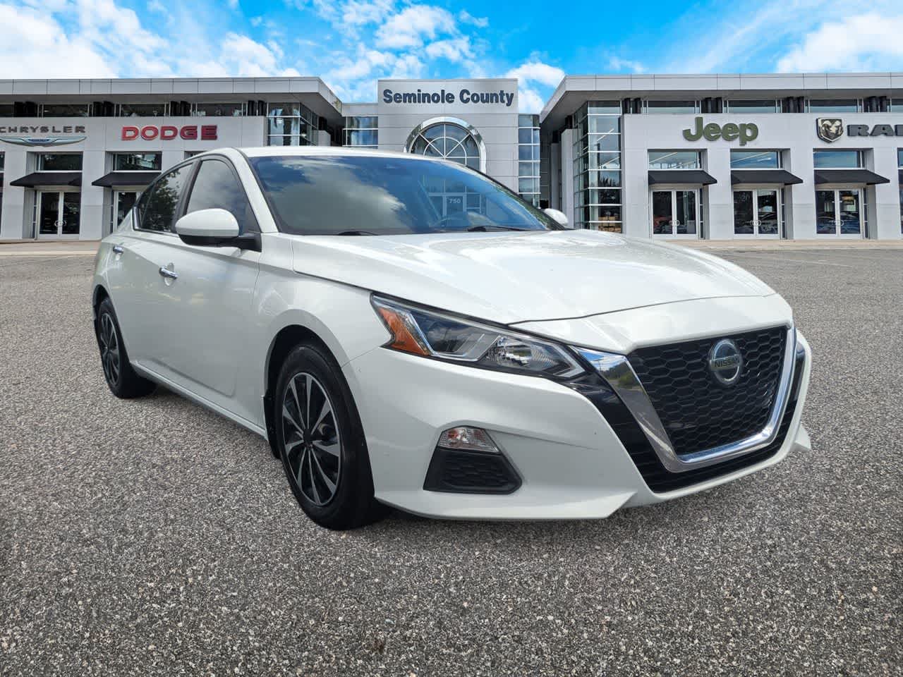 Thumbnail: 2021 Nissan Altima - 2