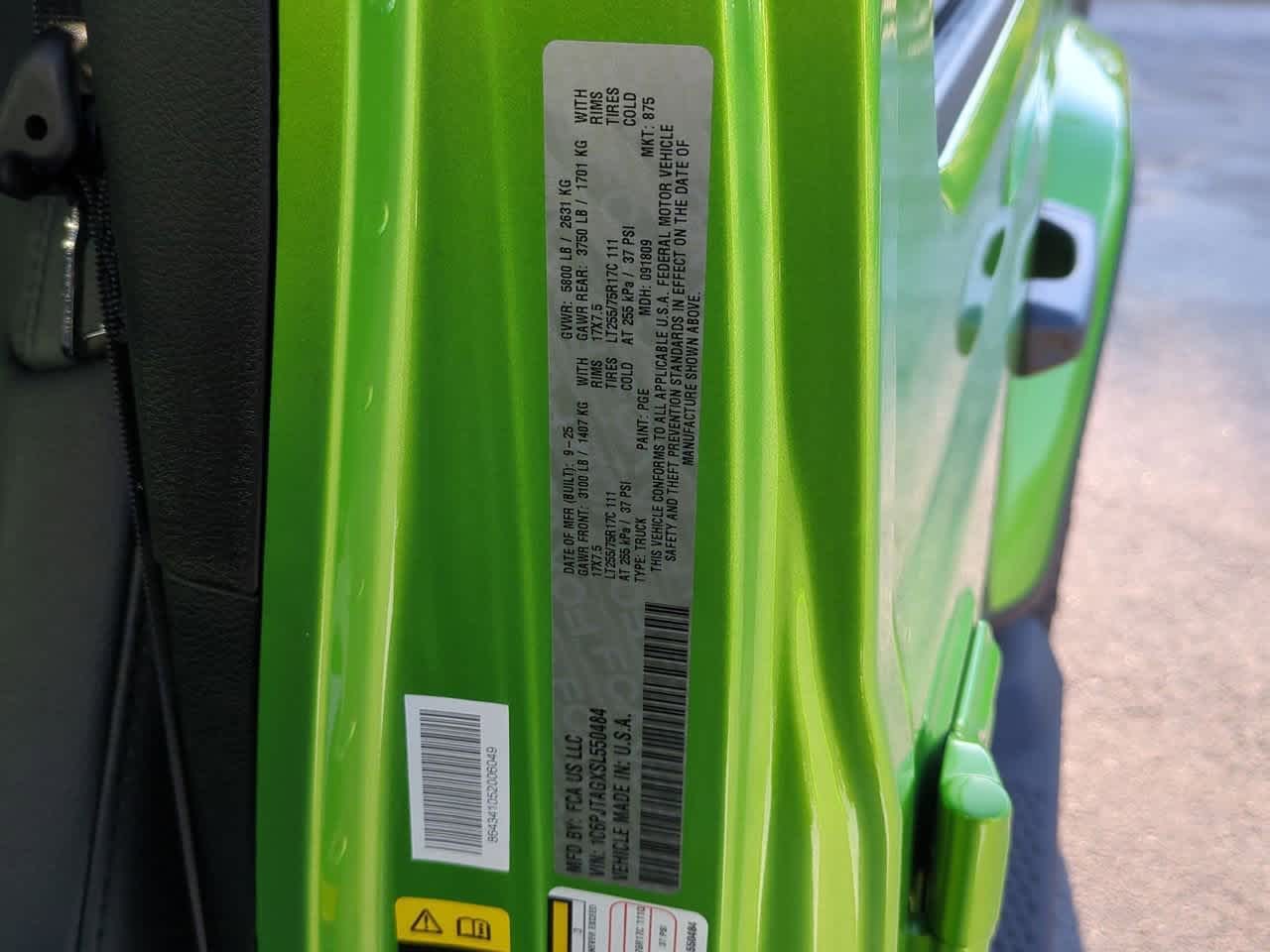 Thumbnail: 2025 Jeep Gladiator - 36