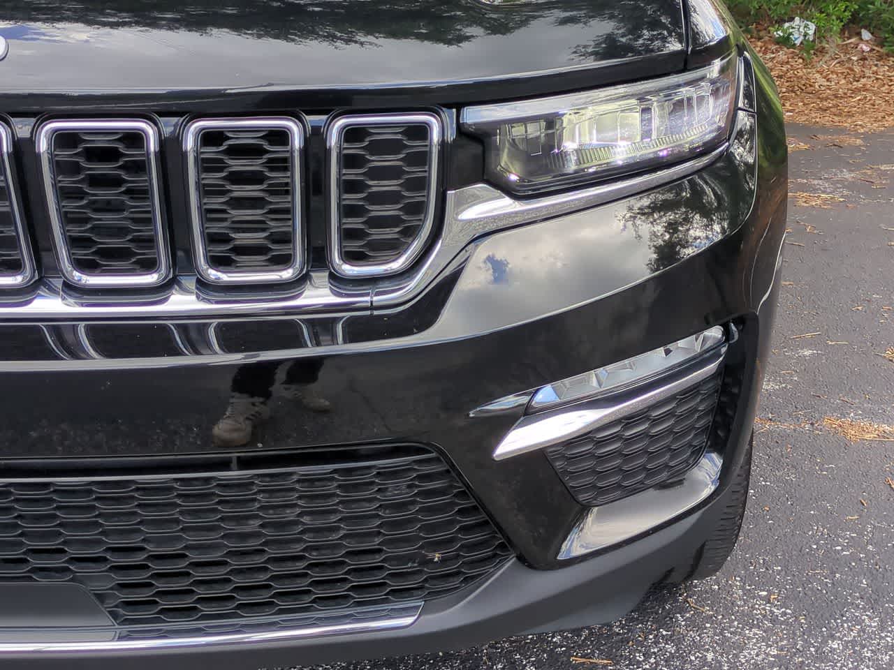Thumbnail: 2025 Jeep Grand Cherokee - 10
