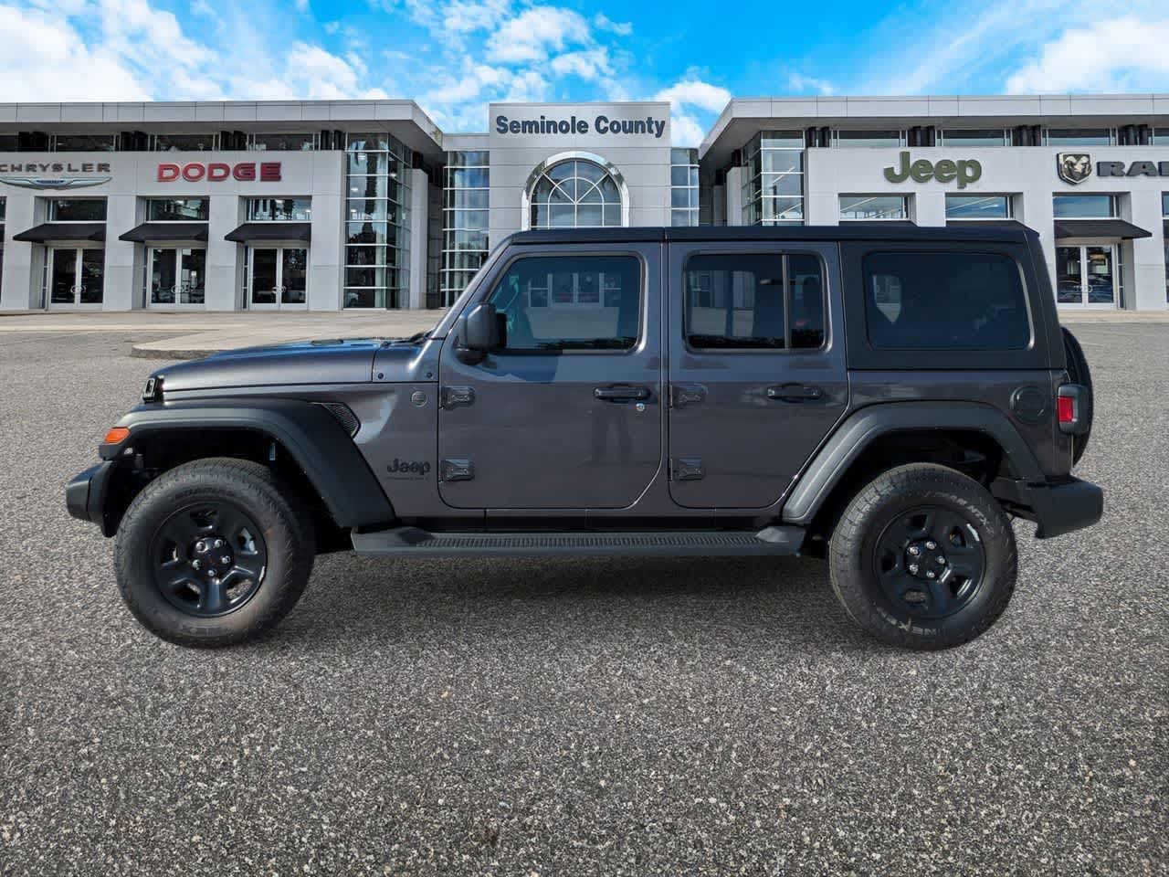 Thumbnail: 2026 Jeep Wrangler - 5