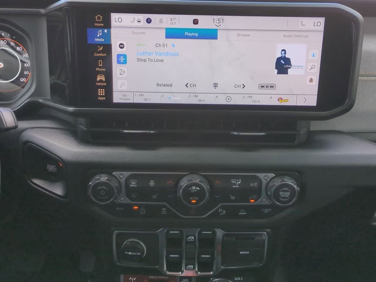 Thumbnail: 2025 Jeep Wrangler - 28