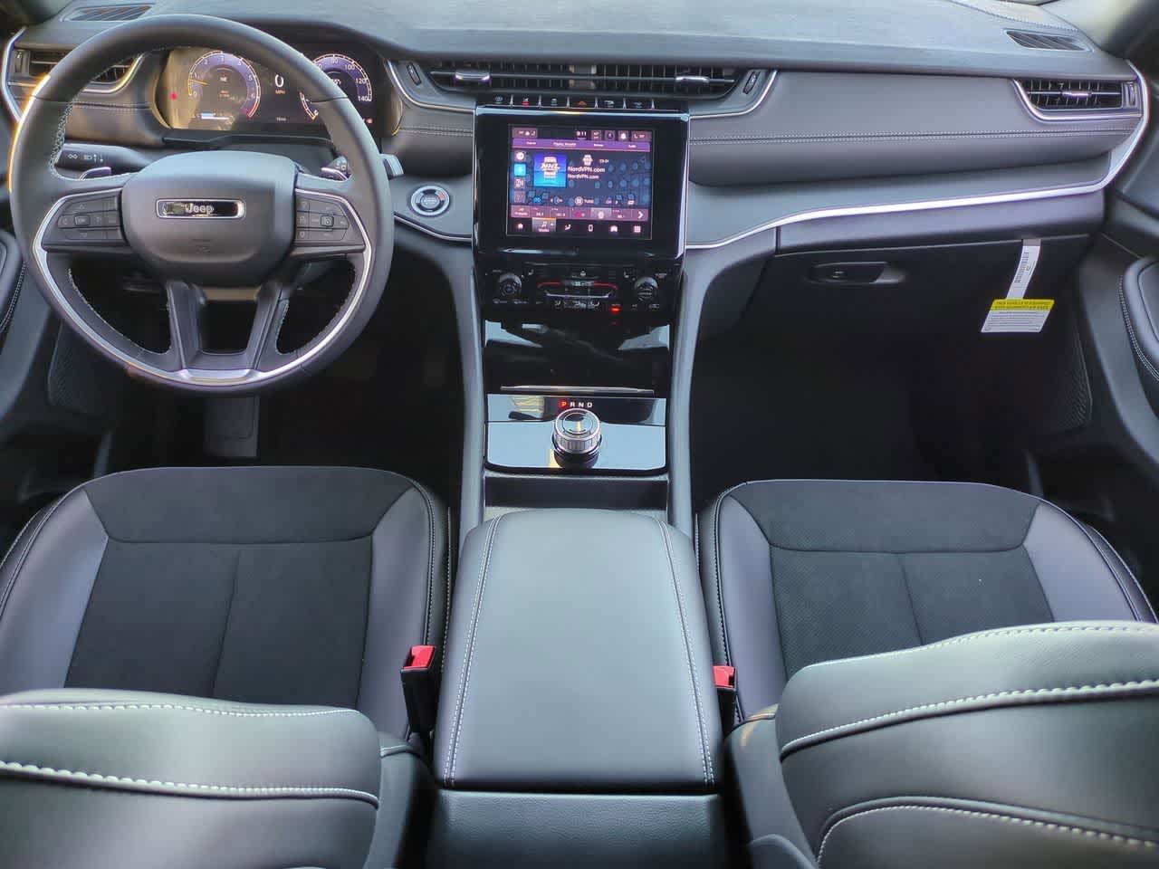 Thumbnail: 2025 Jeep Grand Cherokee - 15