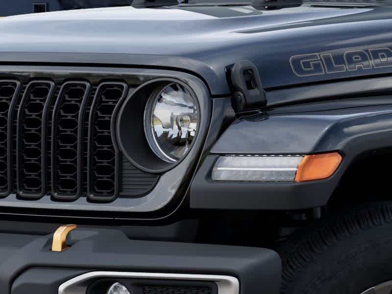 Thumbnail: 2026 Jeep Gladiator - 10