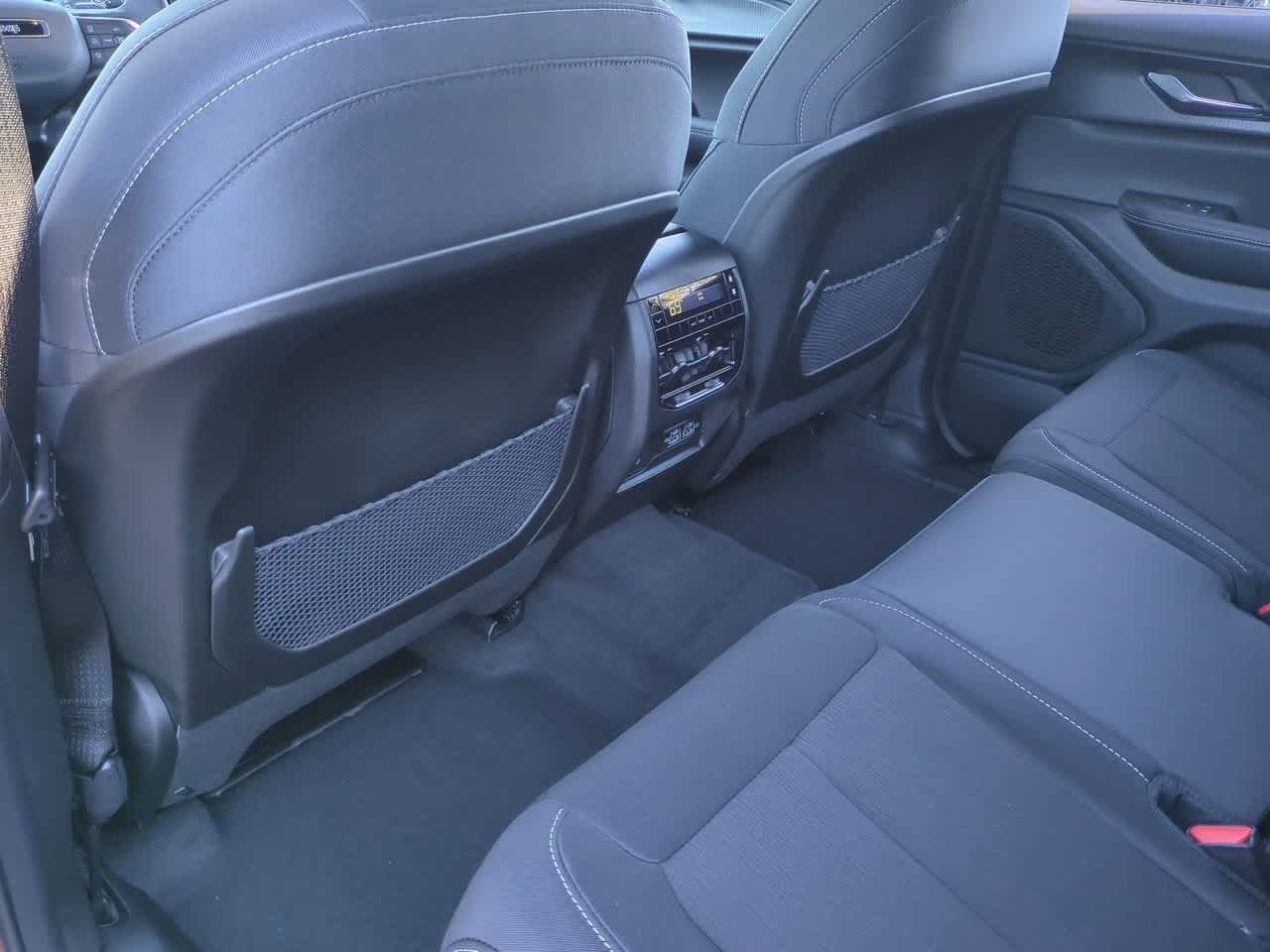 Thumbnail: 2025 Jeep Grand Cherokee L - 19