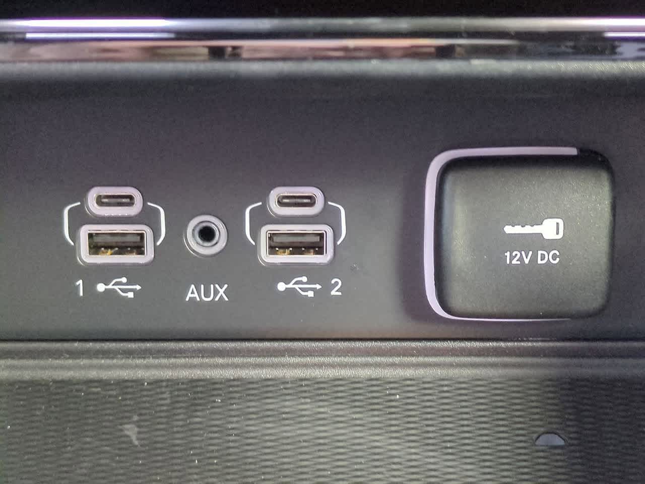 Thumbnail: 2025 Jeep Grand Cherokee - 32