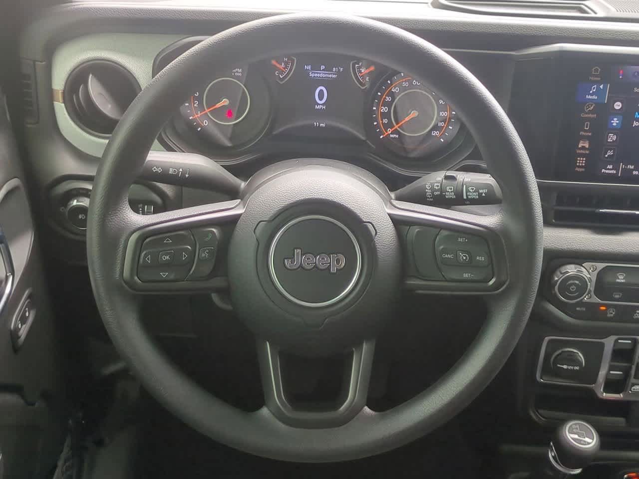 Thumbnail: 2025 Jeep Wrangler - 23