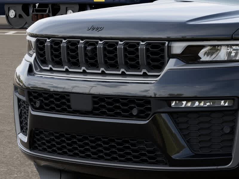 Thumbnail: 2026 Jeep Grand Cherokee - 11