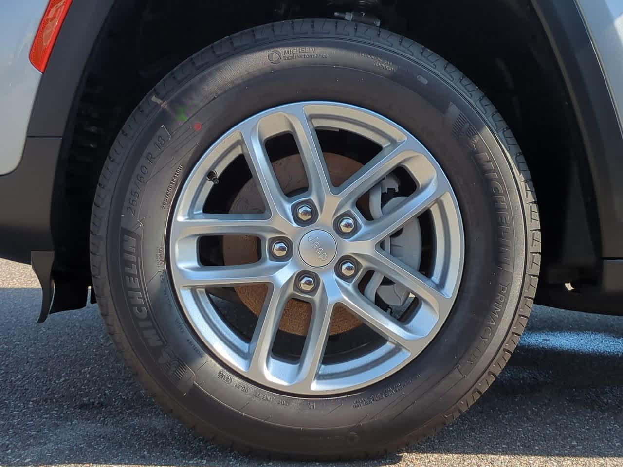 Thumbnail: 2025 Jeep Grand Cherokee - 14