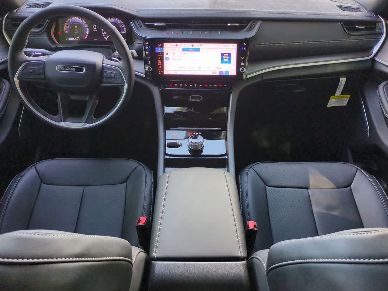Thumbnail: 2026 Jeep Grand Cherokee L - 16