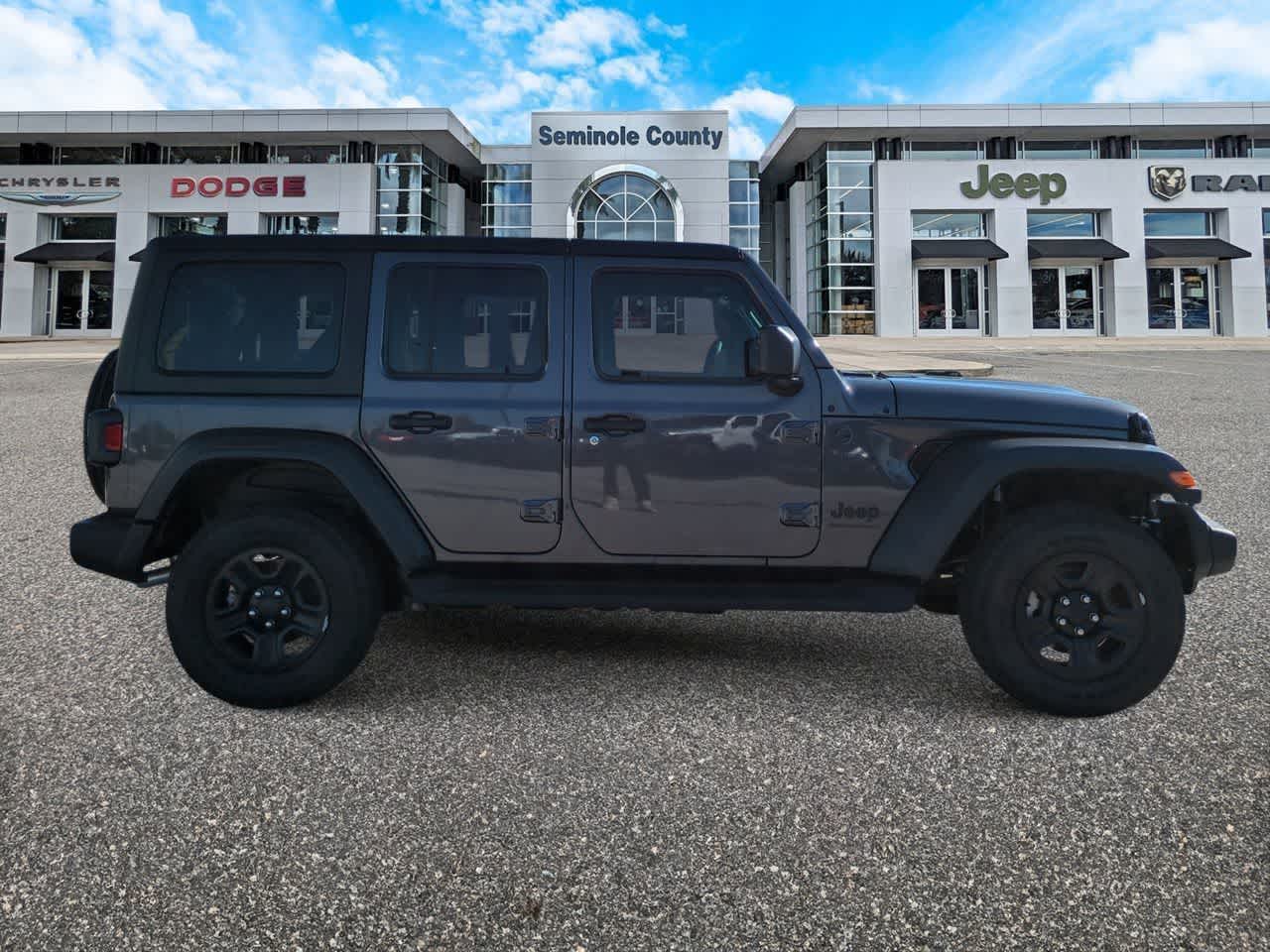 Thumbnail: 2026 Jeep Wrangler - 9