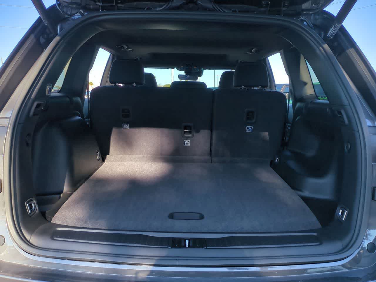 Thumbnail: 2025 Jeep Grand Cherokee - 35